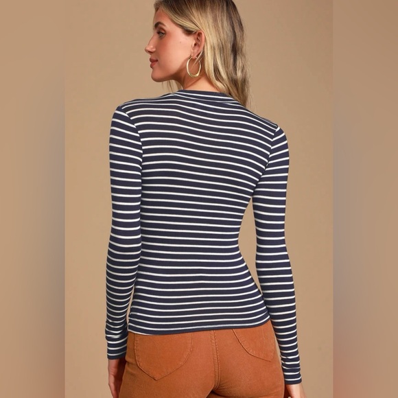 Lula Navy Striped Top - Picture 4 of 9